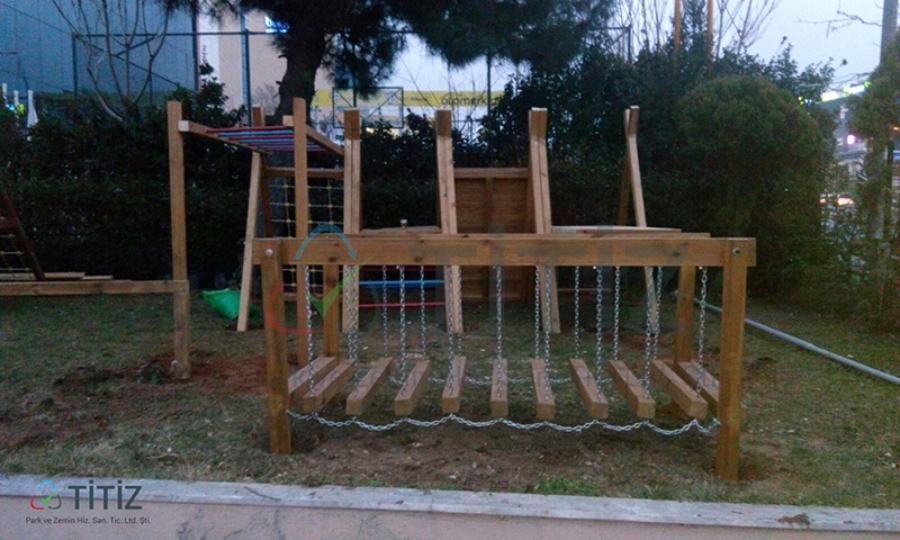 AHŞAP DENGE KÖPRÜSÜ